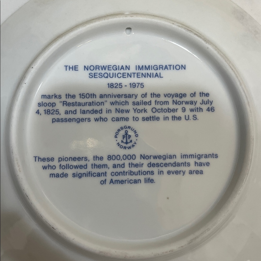 Porsgrund of Norway “Norwegian Immigration Sesquicentennial” plate - Picture 3 of 3